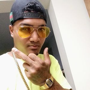 Meet your Posher, Jose